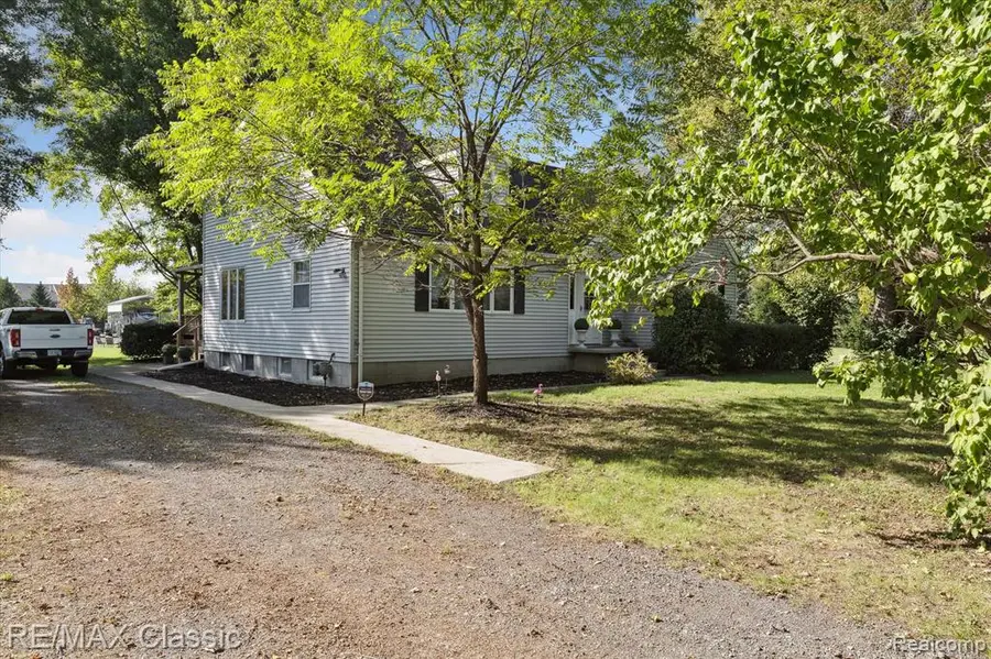 49035 Geddes, Canton, MI  - Image #3