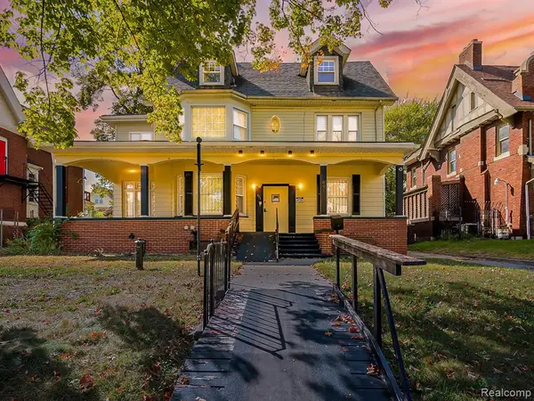 491 E Grand, Detroit, MI 