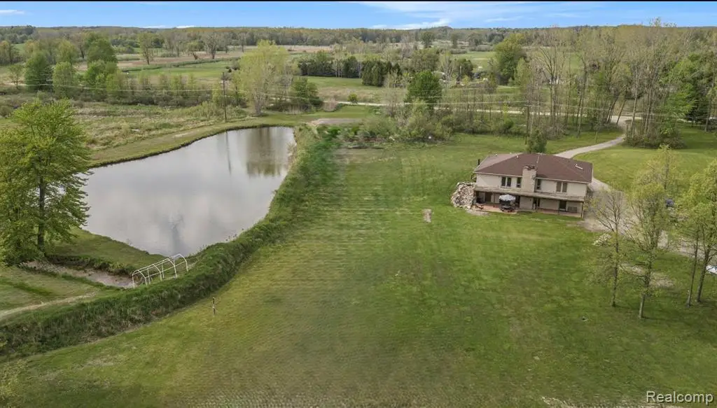 7031 Munsell, Howell, MI 48843 - #1