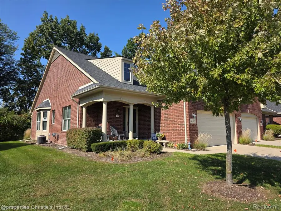 41321 Chestnut, Clinton Township, MI  - #2