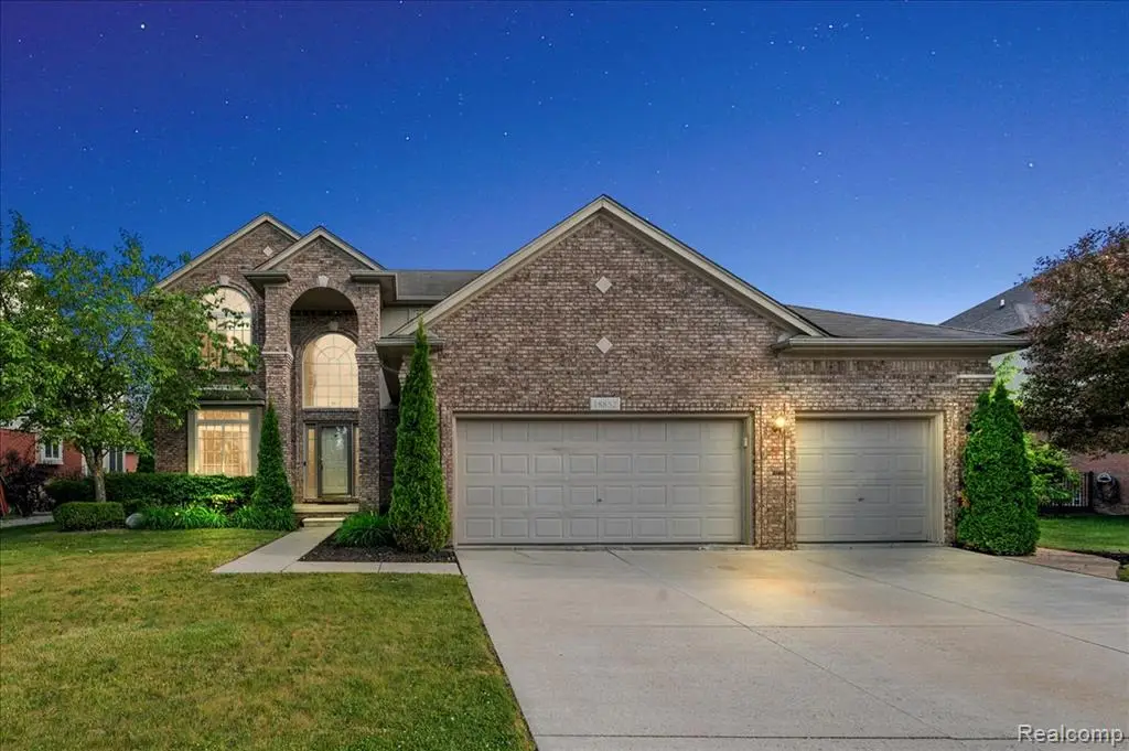 18852 Newbridge, Macomb, MI  - Image #1