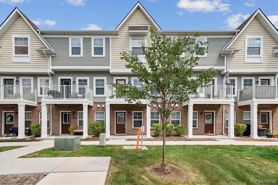 507 Anne, Brighton, MI  - Image #3