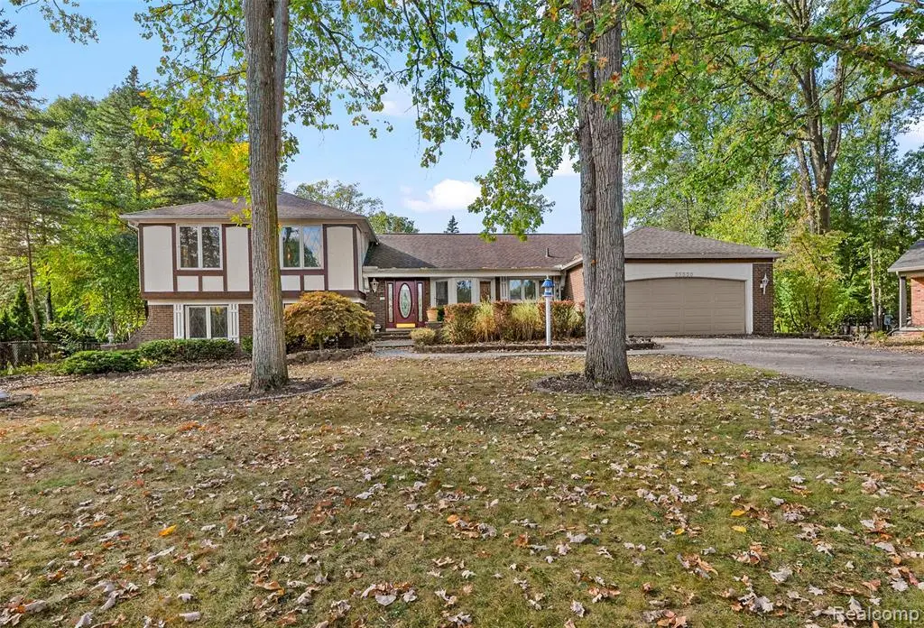 35330 Lancashire, Livonia, MI  - Image #1