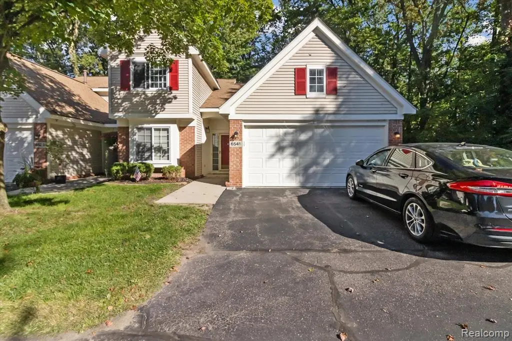 6541 Pembrook, Westland, MI  - Image #1