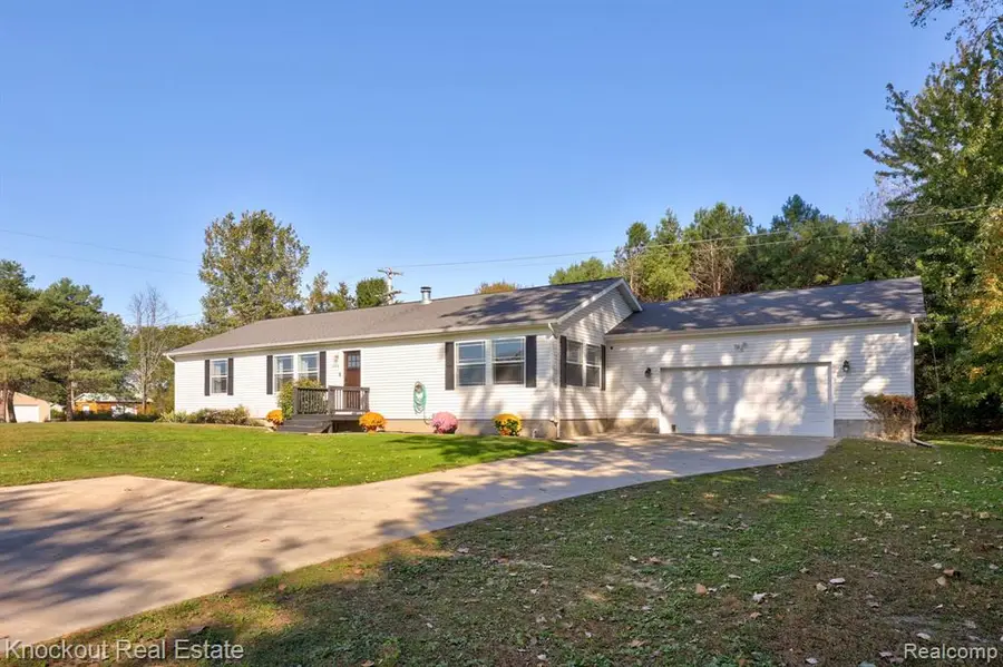 6977 Rathbun, Birch Run, MI  - Image #2