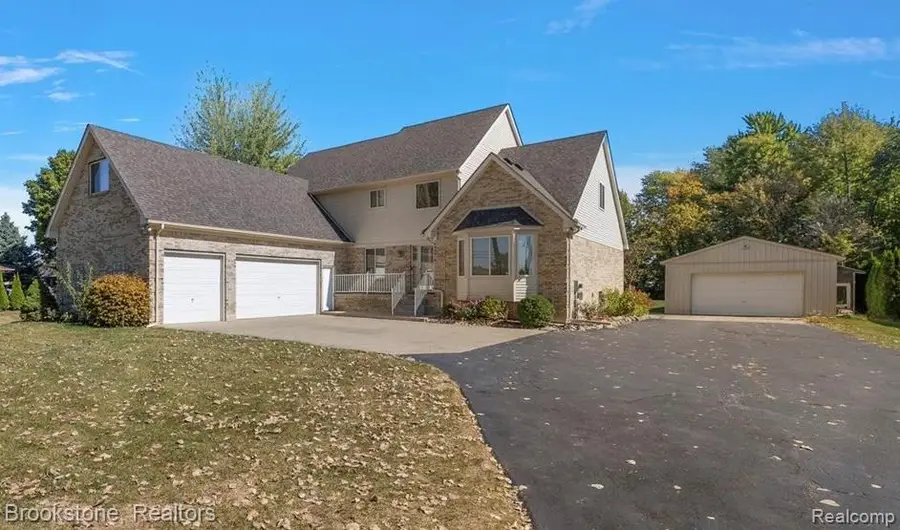 49650 Card, Macomb, MI  - Image #2