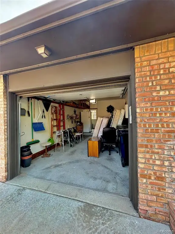 37122 Clubhouse, Sterling Heights, MI  - Image #3