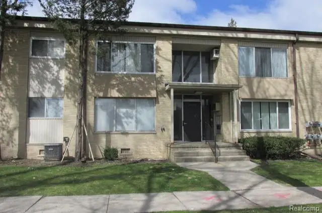 25555 Lahser #A-15, Southfield, MI  - Image #1