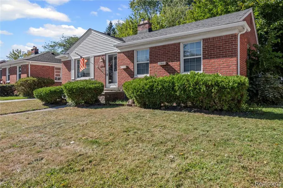 9627 Merriman, Livonia, MI  - Image #3