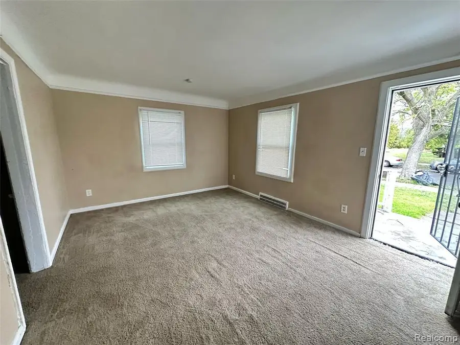 20561 Pelkey, Detroit, MI  - Image #3