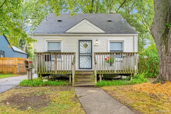 19371 Winston, Detroit, MI 