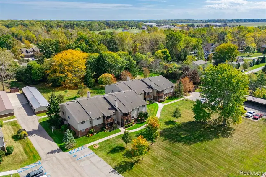 10241 Nancys #56, Grosse Ile, MI  - Image #3