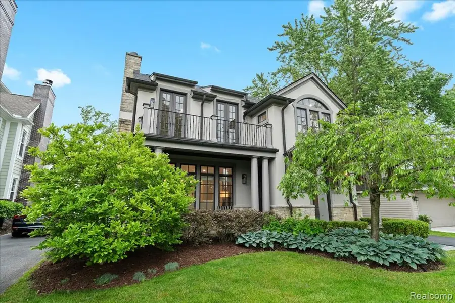 1897 Norfolk, Birmingham, MI  - Image #2