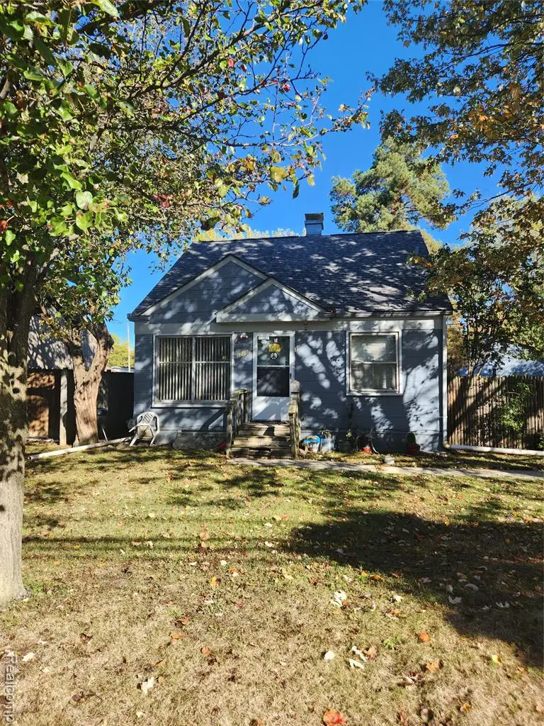 17487 Common, Roseville, MI  - #1