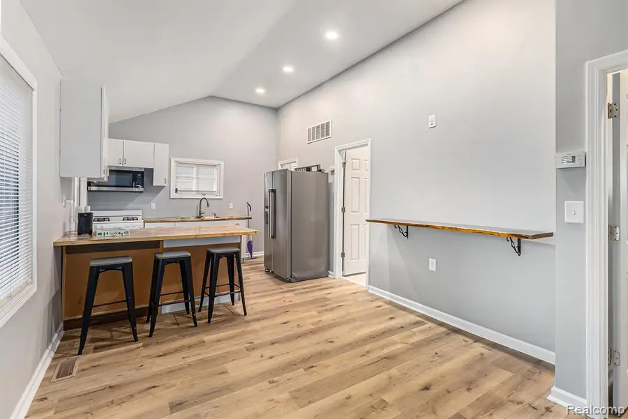 17206 Flora, Melvindale, MI 48122 - #3