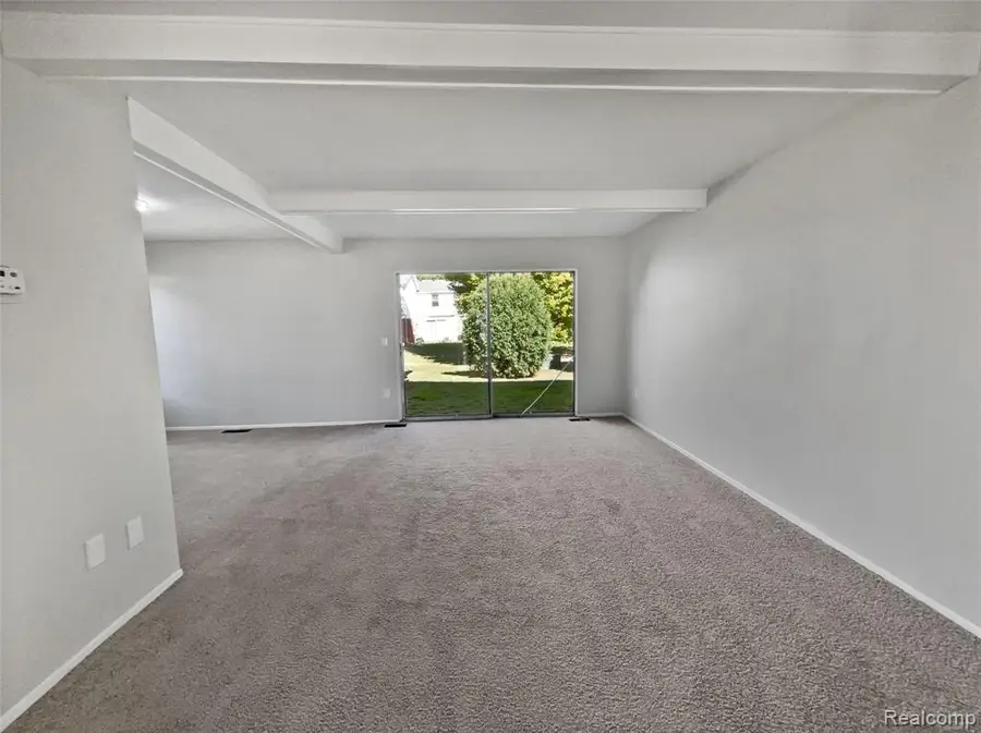 21763 Hidden Rivers, Southfield, MI  - Image #3