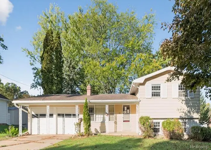 230 23rd, Battle Creek, MI  - Image #2