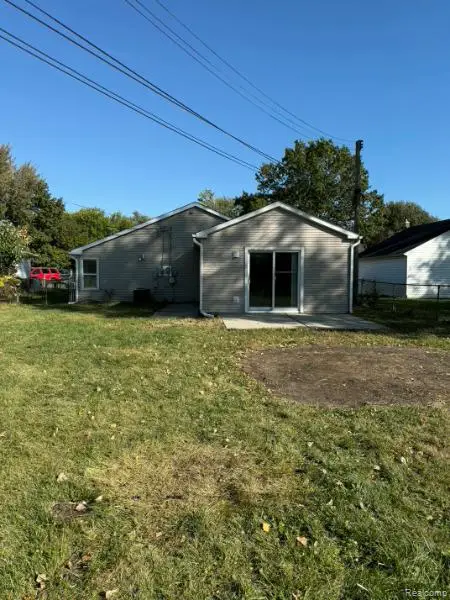 30061 Park, Roseville, MI  - Image #2