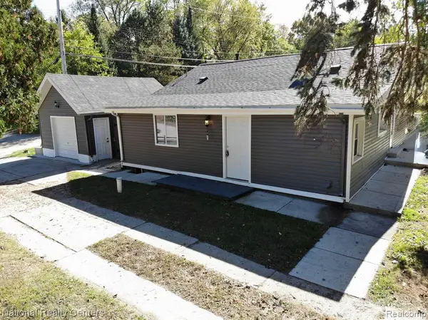 4915 Clarkston, Clarkston, MI 