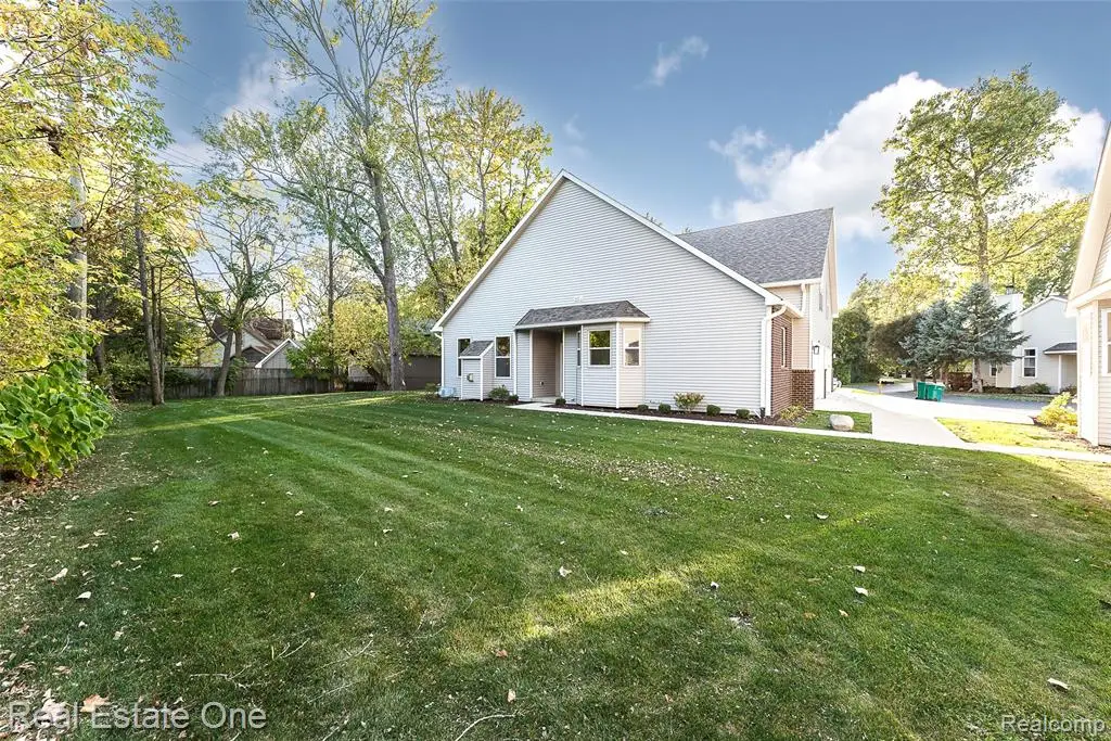 529 Indian Oaks, Howell, MI  - Image #1