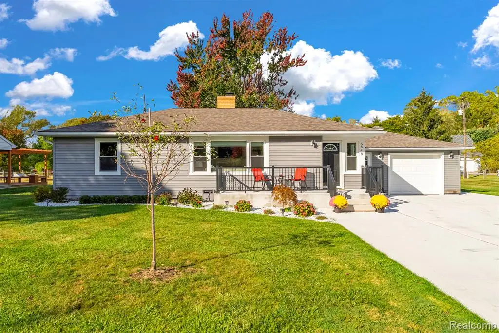 5548 Bar-milvian, Lexington, MI 48450 - Image #1