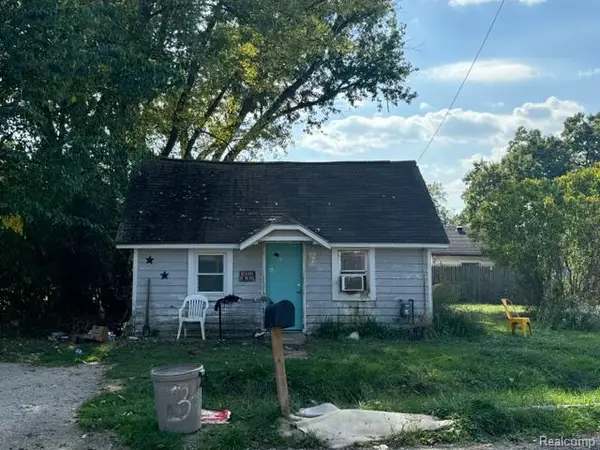 3465 Barth, Flint, MI 48504