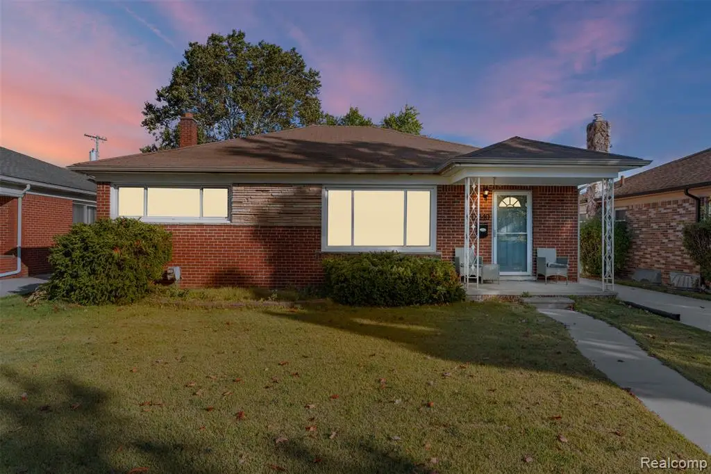 13340 Dartmouth, Oak Park, MI  - #1