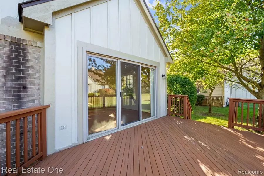 2588 Maple Forest, Wixom, MI  - Image #3