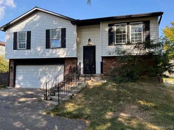 2919 Roundtree, Troy, MI 