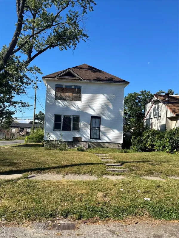 12201-03 Hartwell, Detroit, MI 48227