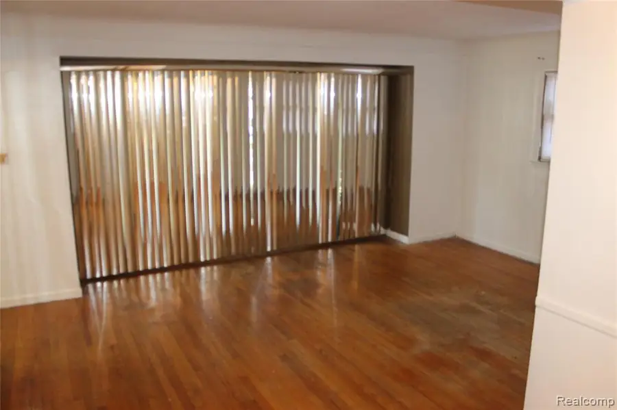 20310 Annchester, Detroit, MI 48219 - #3