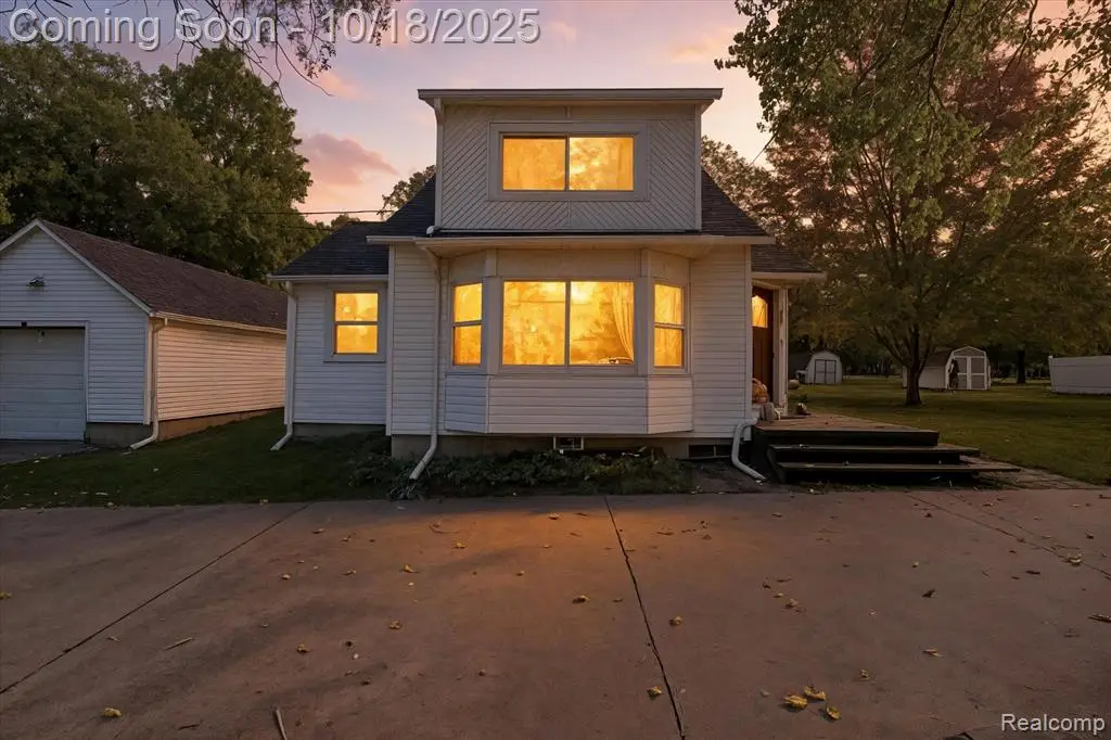 802 Tickner, Linden, MI  - Image #1