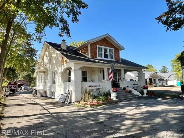 9280 River, Clay, MI 