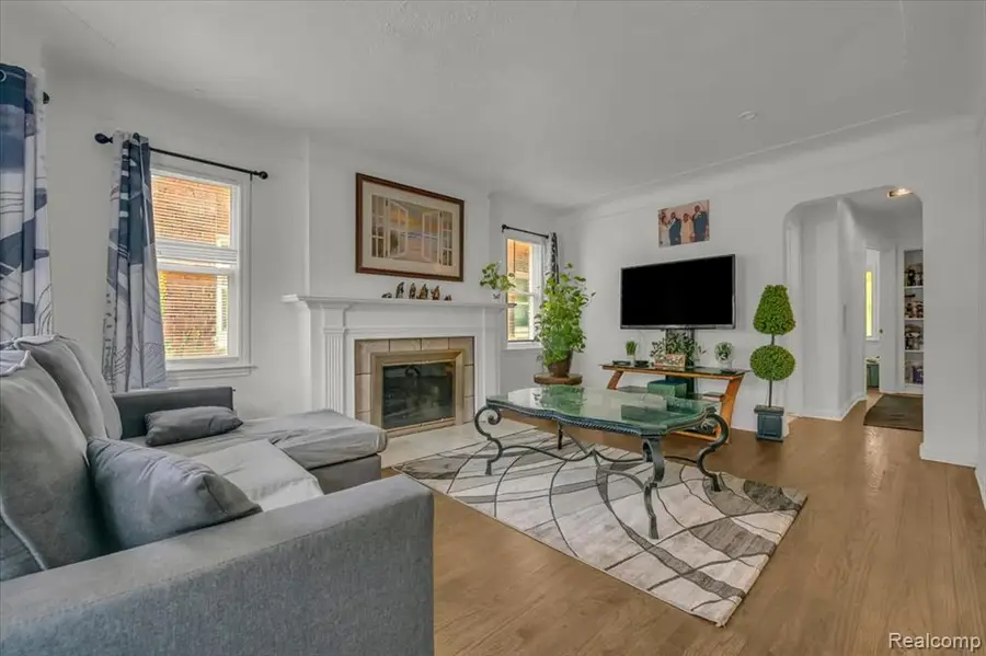 19355 Rutherford, Detroit, MI  - Image #2