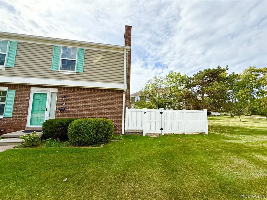 41729 Broquet, Novi, MI  - Image #2