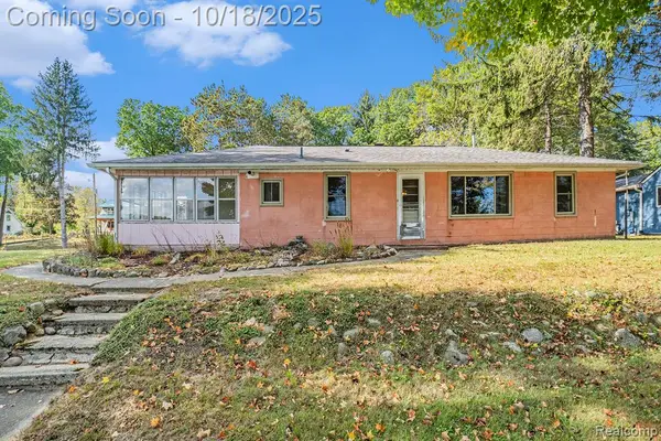 15303 Longfellow, Byron, MI 