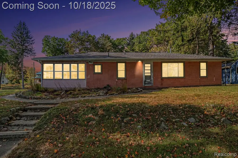 15303 Longfellow, Argentine, MI  - #2