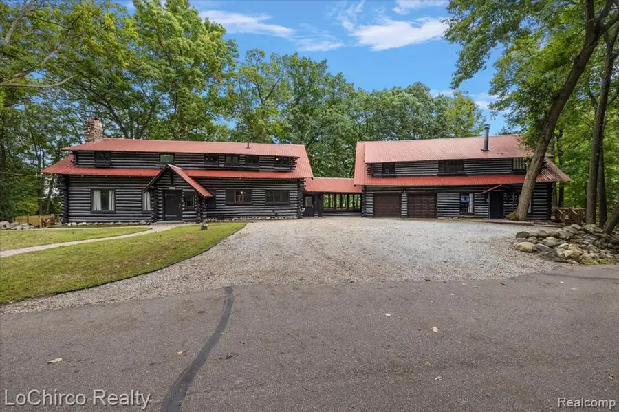 8646 Thendara, Clarkston, MI  - Image #2