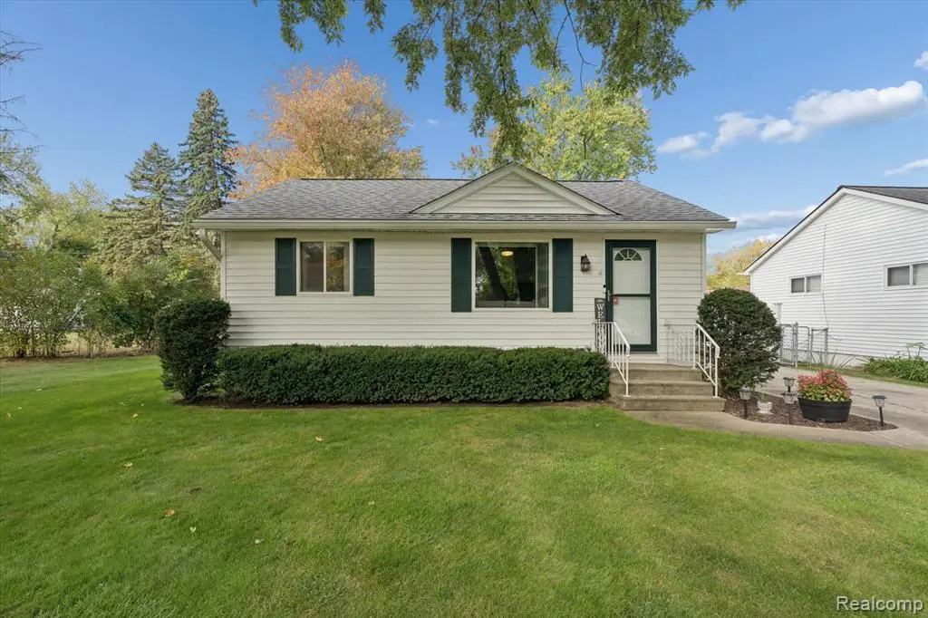 5159 Sashabaw, Clarkston, MI  - Image #1