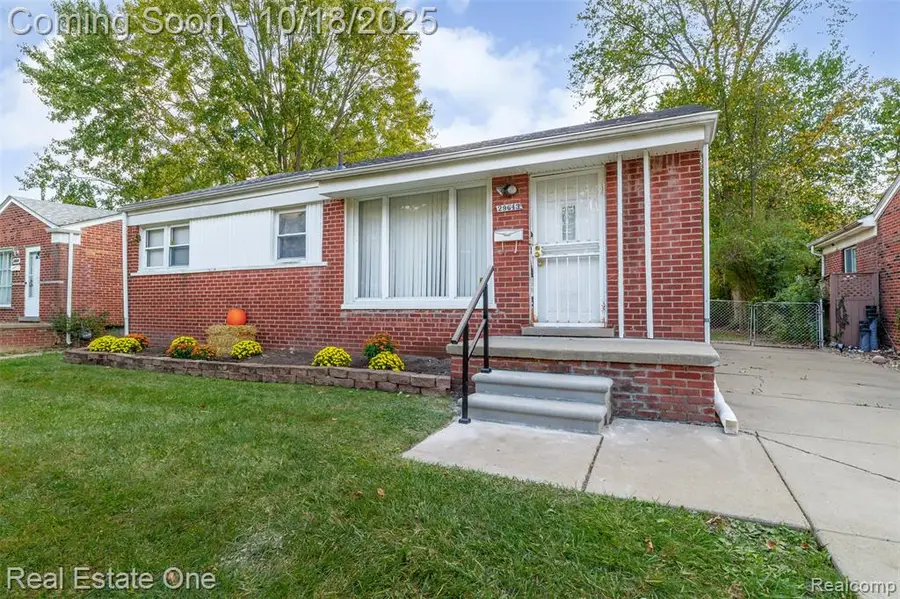 29643 Steinhauer, Inkster, MI  - Image #2