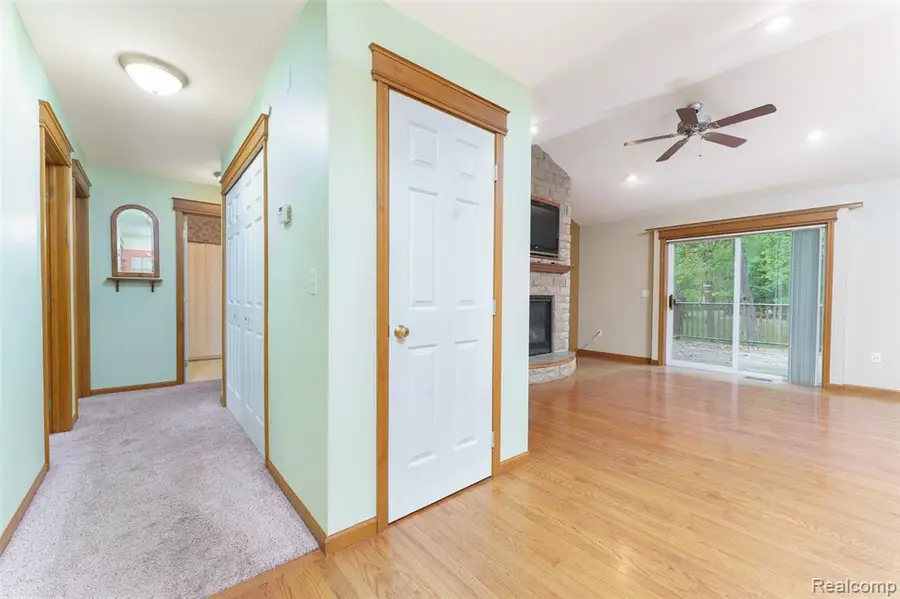 3410 Hogback, Fowlerville, MI  - #3