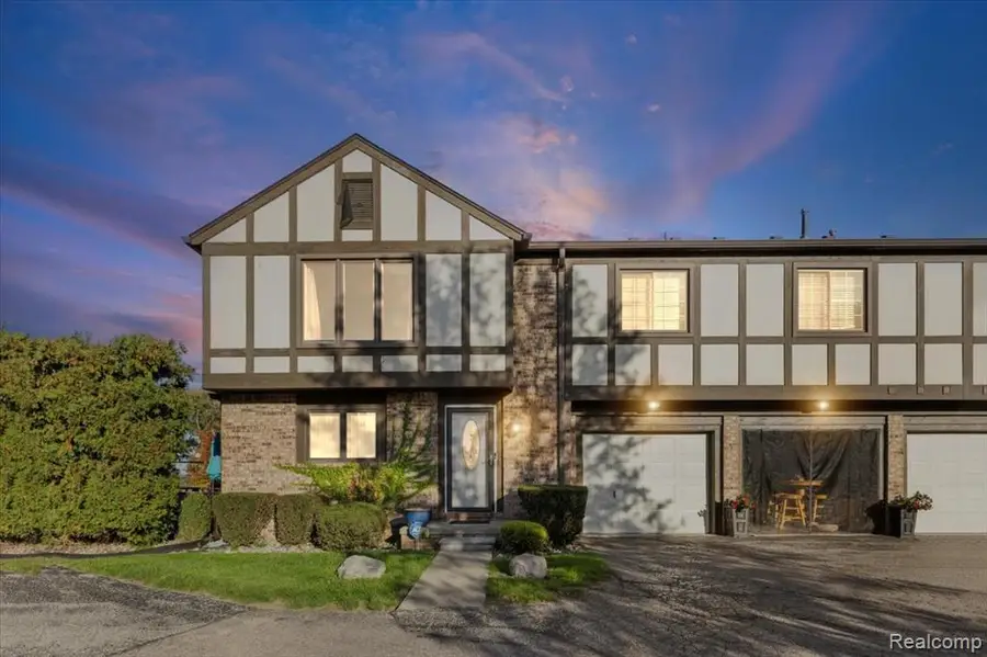 203 Lac Sainte Claire, Saint Clair Shores, MI  - Image #3