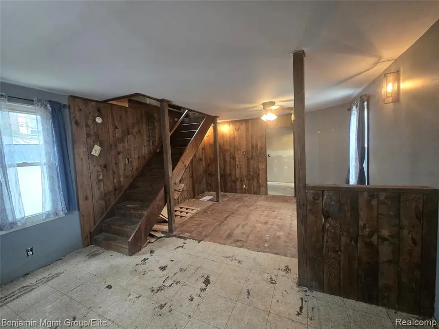 120 W Mcneil, Corunna, MI 48817 - #3