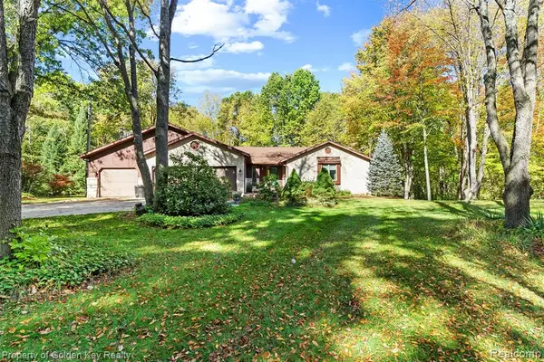 2551 Pardee, Howell, MI 