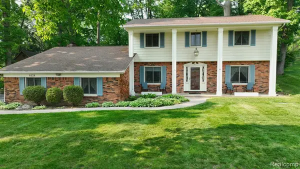 6624 Wellesley, Clarkston, MI 