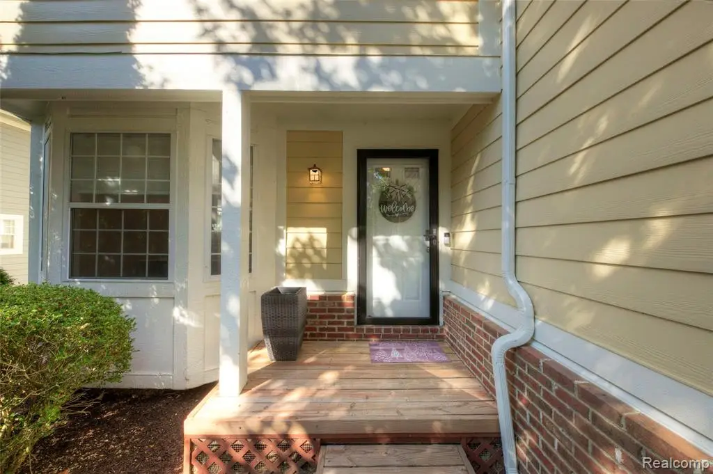 31232 Columbia, Novi, MI  - Image #1