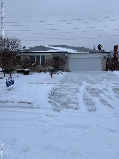 32138 Bradner, Warren, MI 48088