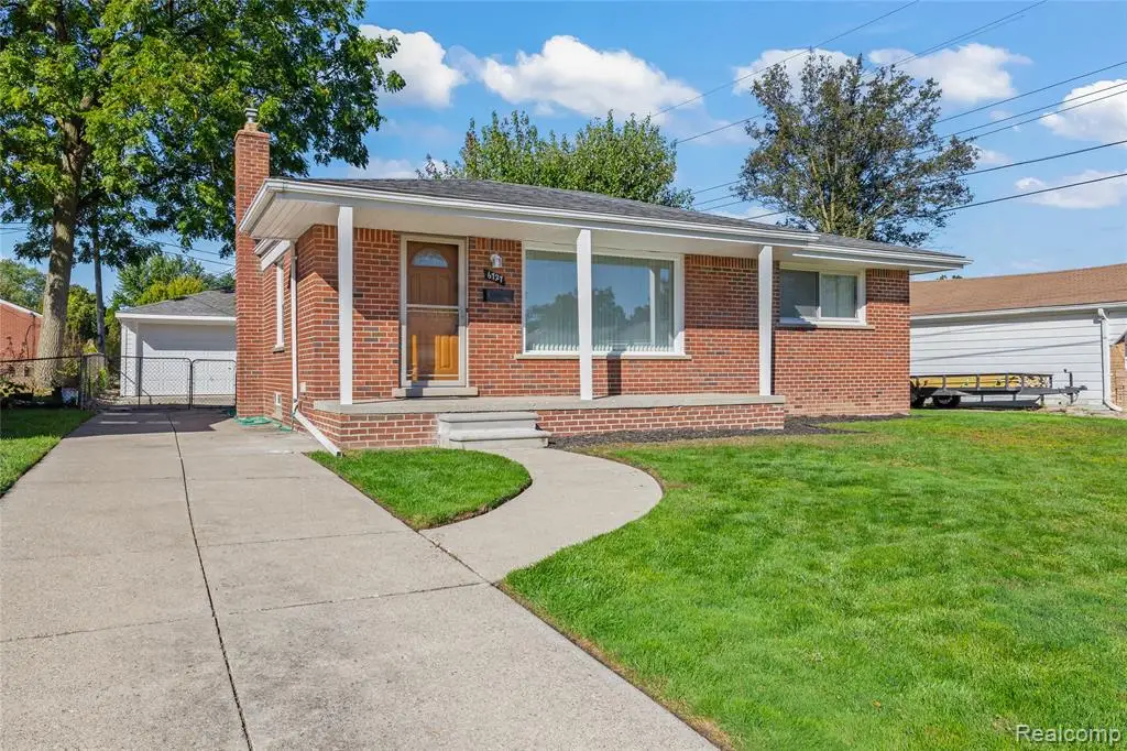 6727 Hawthorne, Garden City, MI  - Image #1