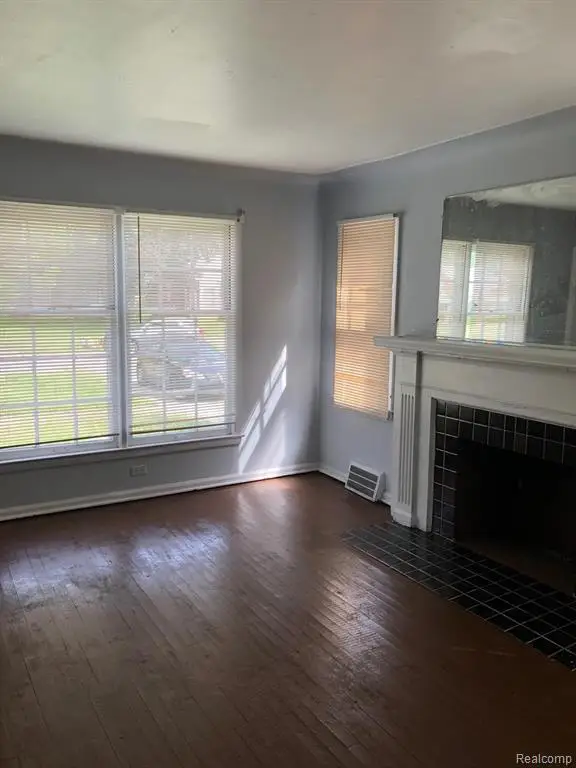 11635 Beaconsfield, Detroit, MI 48224 - #2