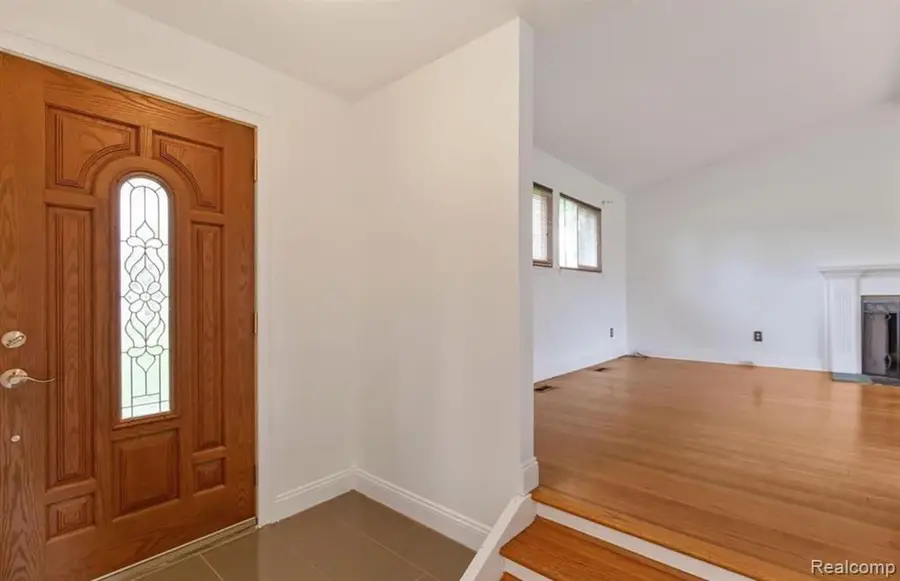 1299 Winchcombe, Bloomfield Hills, MI  - Image #2